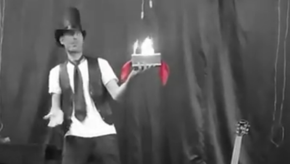 FUEGO, FUEGO !!! ESPECTACULOS CON EL MAGO PICANINI