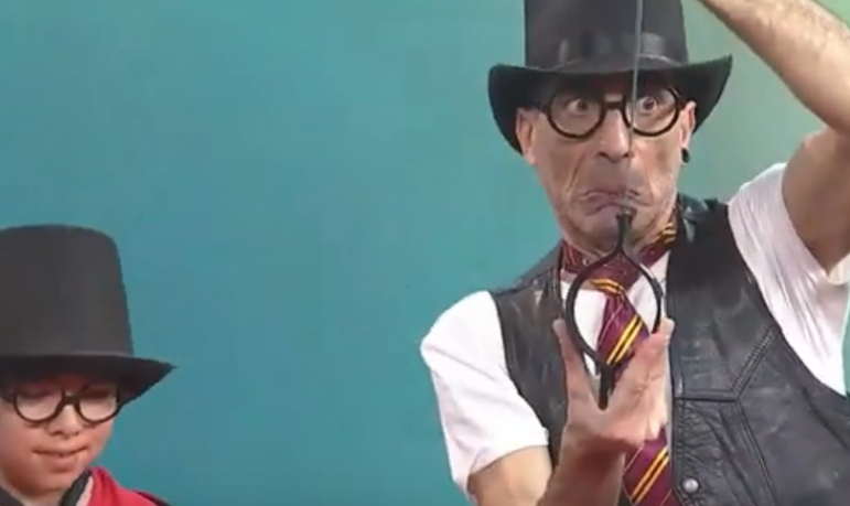 La espada Mágica !!! Tranquilos nadie sale herido !!!